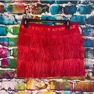Feather fringe skirt!